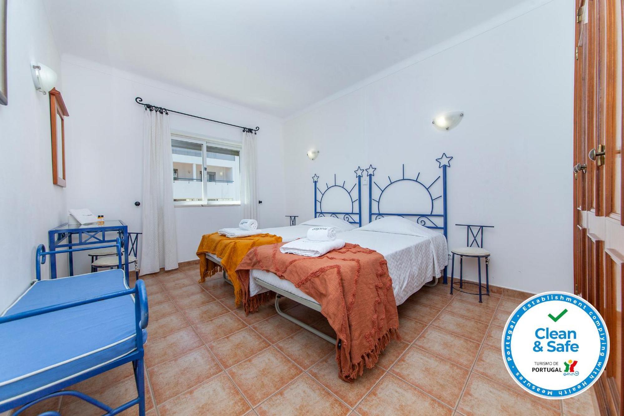 P - Meia-Praia Seaview Guesthouse Lagos Quarto foto